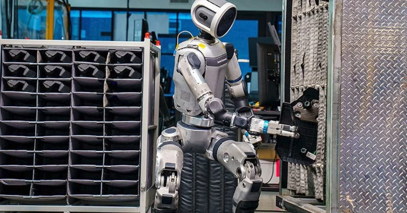 Адам тәрізді роботтар