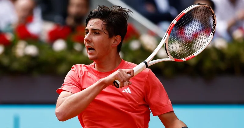 Разгромом завершился четвертьфинал турнира в Австралии с участием второй ракетки Казахстана