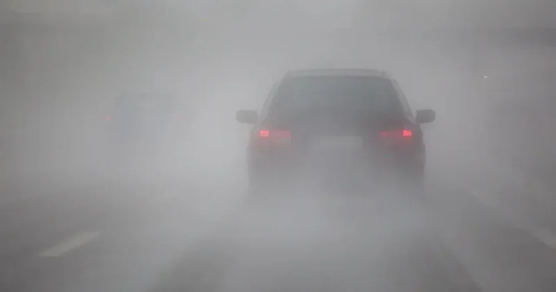 Движение на дорогах республиканского значения в 11 областях ограничили до утра