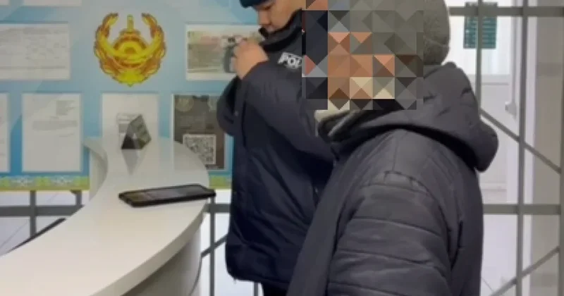 В Семее мужчину привлекли к ответственности после скандала в автобусе