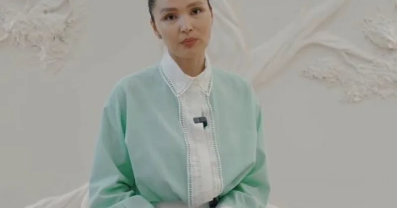 Мать Кайрата Нуртаса пришла на новоселье к невестке Жулдыз (ВИДЕО)