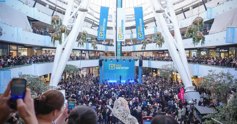 10 мың жас азамат халықтық Конституцияға қолдау білдірді