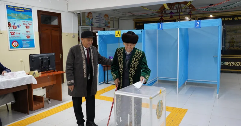 Қазығұртта 100 жастан асқан қария дауыс берді