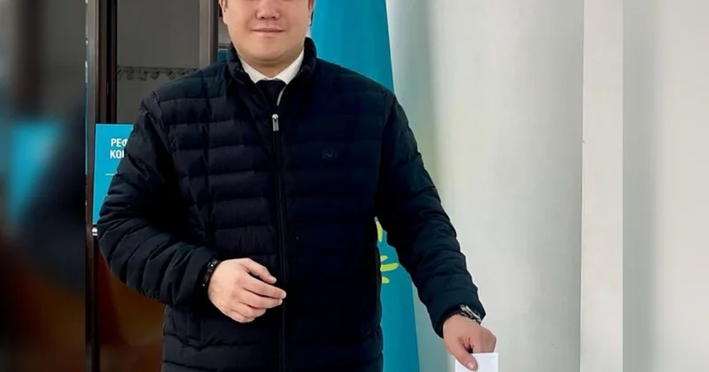Турсынбек Кабатов отдал свой голос на референдуме