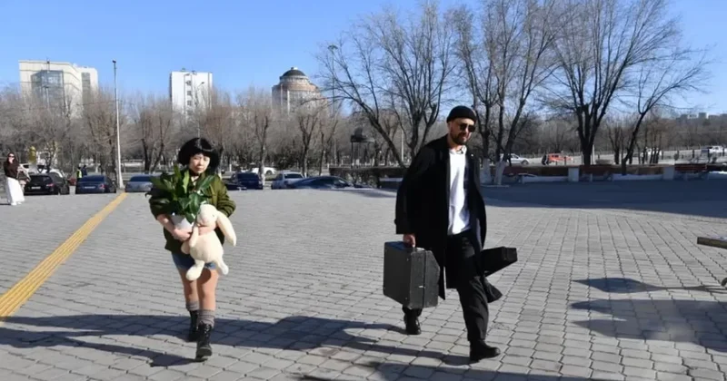 Герои фильма Люка Бессона появились на участке в Атырау