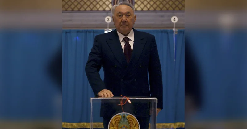 Назарбаев подтвердил поддержку Токаева и новой Конституции