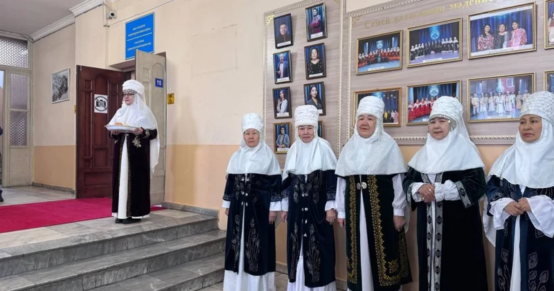 Избирательные участки начали свою работу в Семее