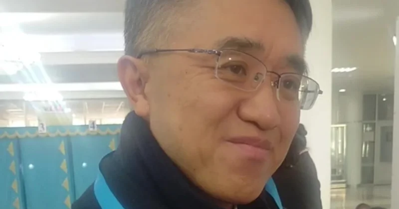 Си Цзиньпин и Токаев укрепляют сотрудничество: китайские наблюдатели следят за референдумом в Казахстане