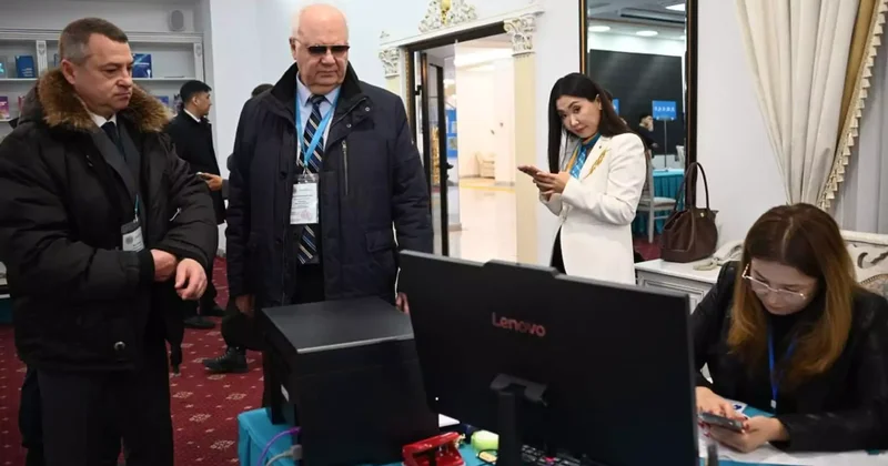 ТМД және ҰҚШҰ бақылаушылары референдумда мониторинг жүргізіп жатыр