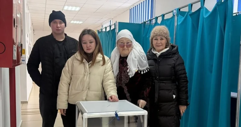 Ақмола облысы Жарқайың ауданында төрт буын бір учаскеде дауыс берді