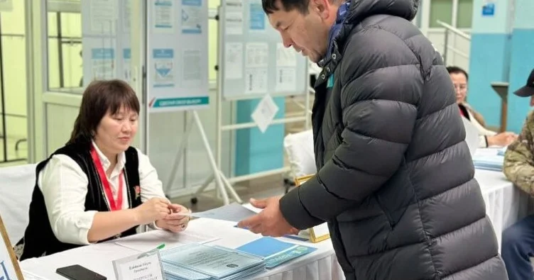 Әлем чемпионы Мәди Нәбиев референдумда өз таңдауын жасады