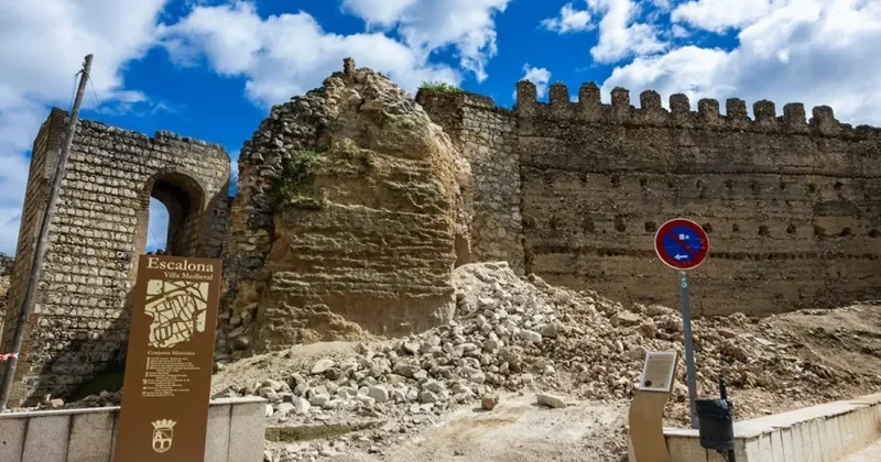 В Испании обрушилась башня замка, куда ежедневно приходят сотни туристов