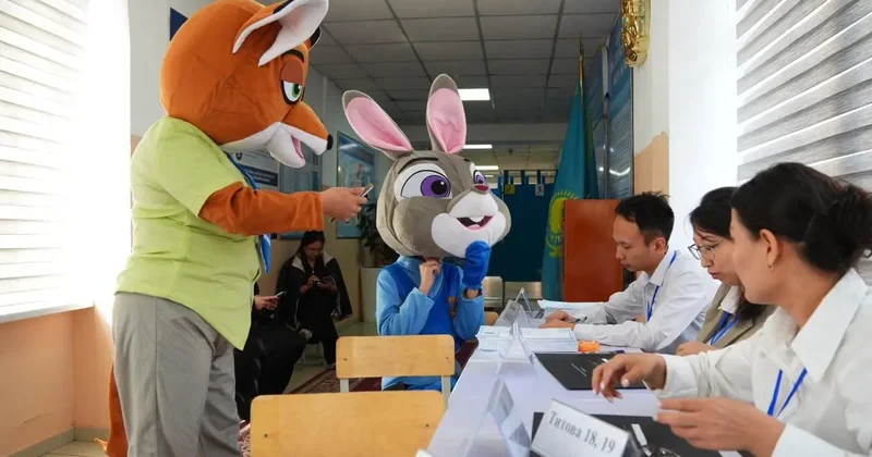 Звёзды Зверополиса , разрезание пут и почётные граждане. Как проходит референдум?