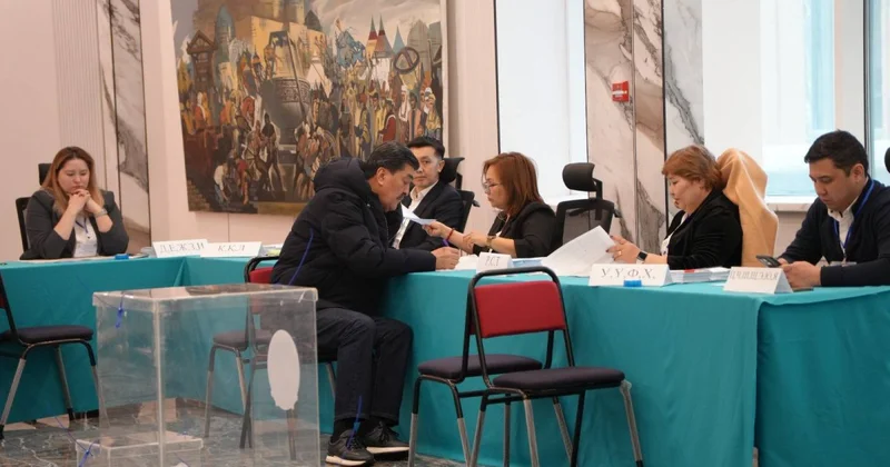 Ерлан Нысанбаев проголосовал на республиканском референдуме