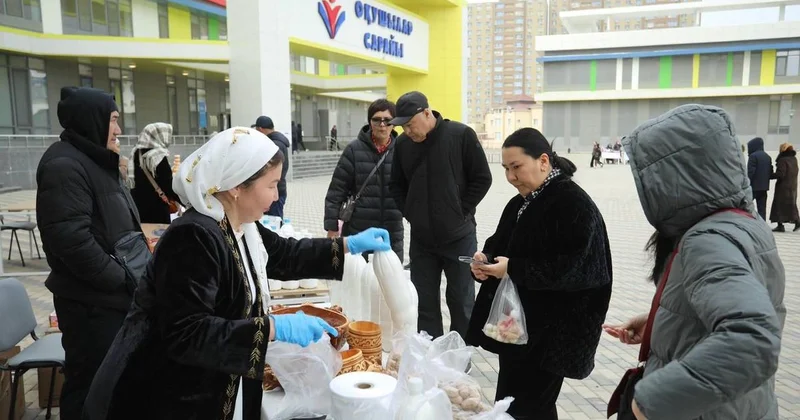 Праздничная атмосфера царит на избирательных участках в Мангистауской области