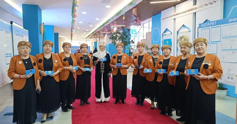 Әжелер хоры и шашу: необычная атмосфера на участке в Алматы