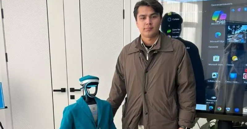 Дауыс берушілер сайлау учаскелеріне робот және бүркітпен барды фото