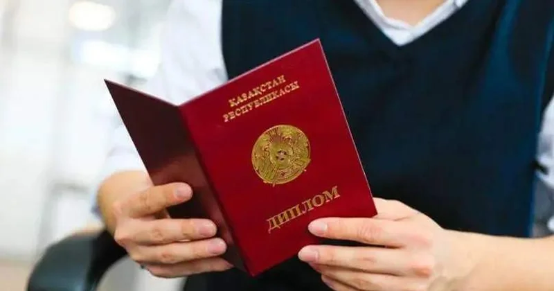 ШҚО да жалған диплом жасатқан жаттықтырушы сотталды