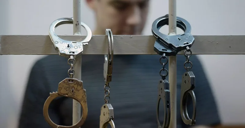 80 мың теңге үшін ер адамды ұрлап әкеткен: Астанада 6 адам сотталды