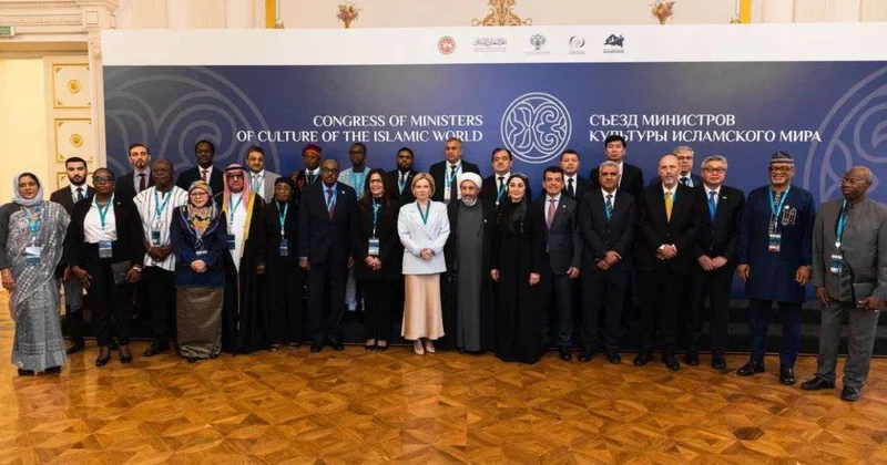 Формировать общее культурное пространство