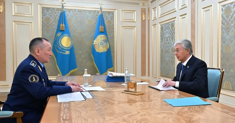 Мемлекет басшысы Қорғаныс министрі Дәурен Қосановты қабылдады