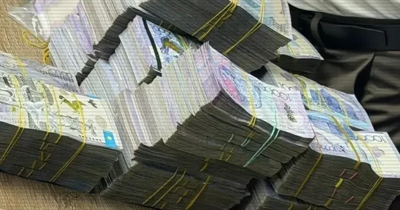Айына 500 млн теңге табыс . сайтының артында кімдер тұрғаны белгілі болды