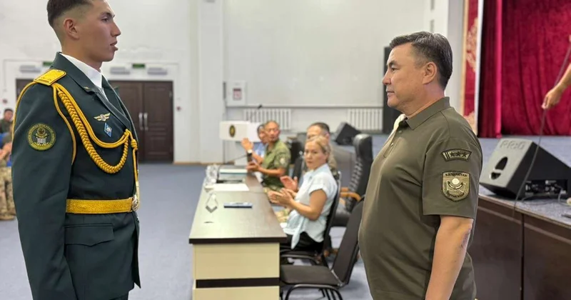 Столичная бригада пополнилась молодыми офицерами