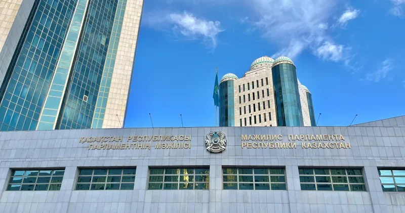 Қазақстанда Парламенттің 30 жылдығына арналған медаль тағайындалды