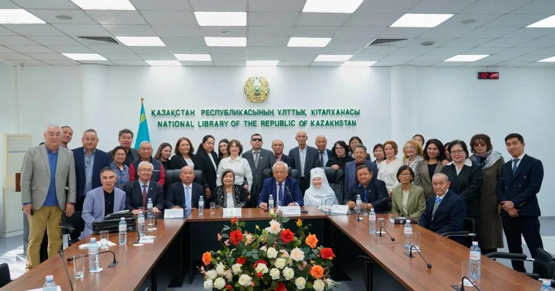 Книгу Биби Сана презентовали в Алматы