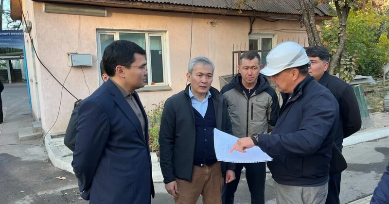 Центр творчества школьников и новую поликлинику строят в Алматы