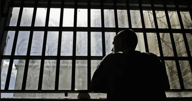 Қамаудан босап шыққан барлық адам әкімшілік қадағалауға алынады