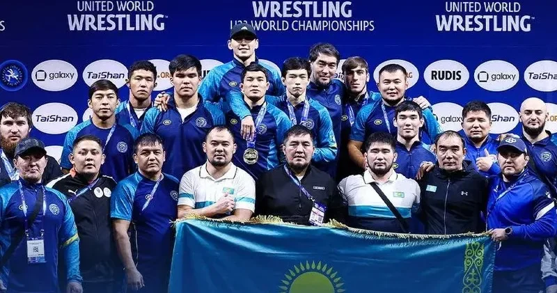 Қазақстандық жас балуандар АҚШ тағы әлем чемпионатында тағы үш медаль жеңіп алды