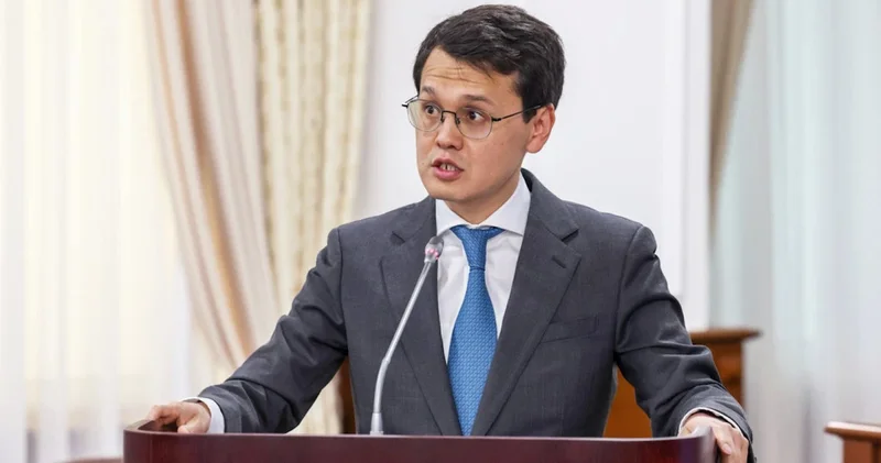 Бағдат Мусин: Транскаспий талшықты оптикалық байланыс желісі Қазақстанның Азия мен Еуропа арасындағы цифрлық көпір ретіндегі позициясын нығайтады