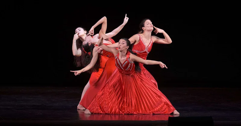 Связанные одной цепью...