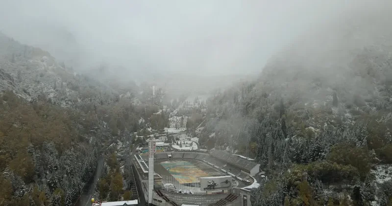 Алматыны тұман басады, бірақ +15°С дейін жылынады: аптаға арналған болжам