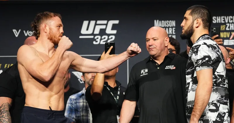 Делла Маддалена и Махачев провели последнюю дуэль взглядов перед титульным боем на UFC 322 (видео)
