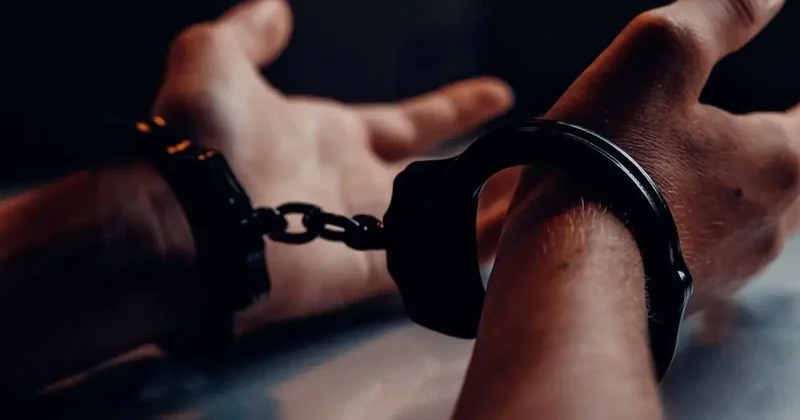 Задержание охранника боксёра в СКО: ещё двое посетителей рестобара обратились в полицию