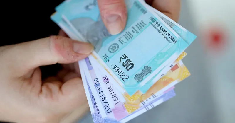 Үндістанда үй шаруасындағы 118 млн әйелге тұрақты "жалақы" беріле бастады