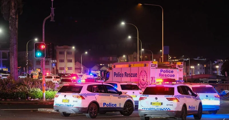 Число погибших при теракте в Сиднее выросло до 16 человек