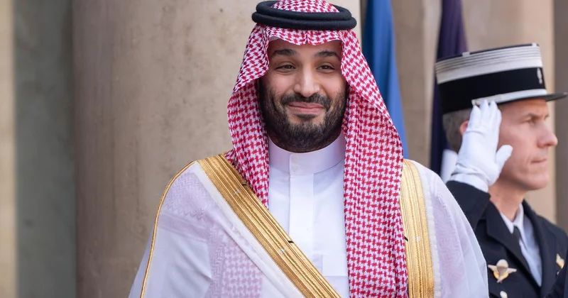 Принц Саудовской Аравии может купить ФК Барселона