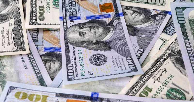 Қазақстанда доллар бағамы қайта төмендеді