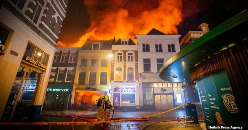Нидерландыдағы Утрехт қаласында болған жарылыс өртке ұласты