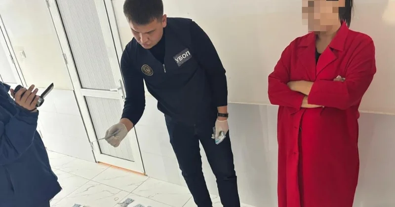 Түркістан облысында блогер емхана басшысынан 1 млн теңге ақша бопсалаған