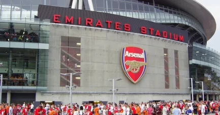 Болельщики Кайрата выкупили квоту на Арсенал за один час