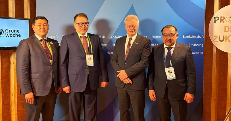 Арман Шаққалиев Берлиндегі Grüne Woche көрмесінде Қазақстанның Ұлттық павильонын ашты