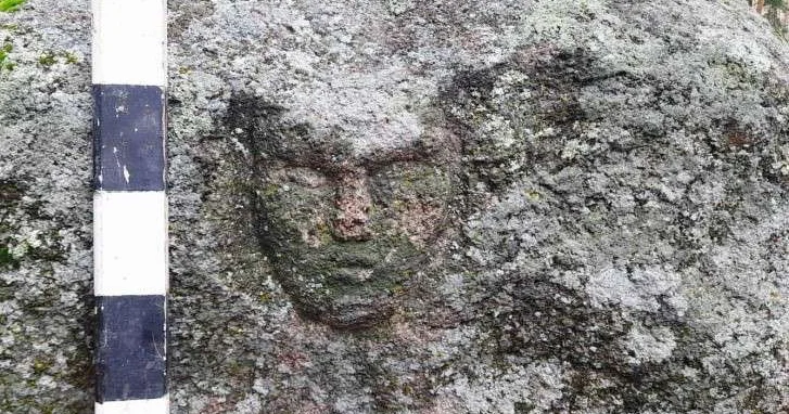 Тайны каменного лица