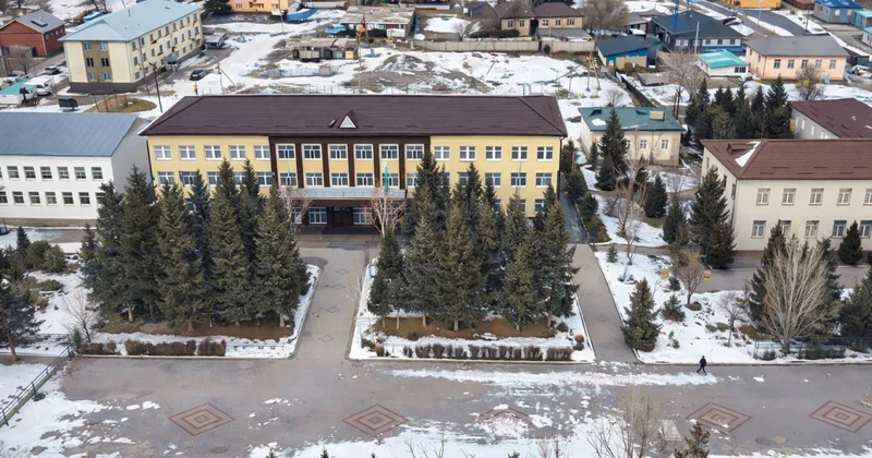 Өнеркәсіп өрістеп, тұрмыс түзелген