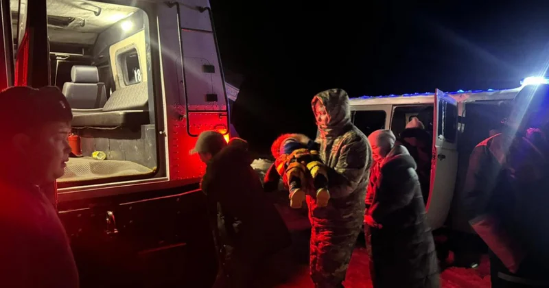 Ақтөбе облысында сақырлаған сары аязда 13 жолаушы айдалада қалып қойған