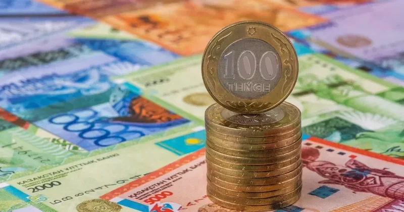 Курс доллара вырастет до 580 тенге опрос Нацбанка