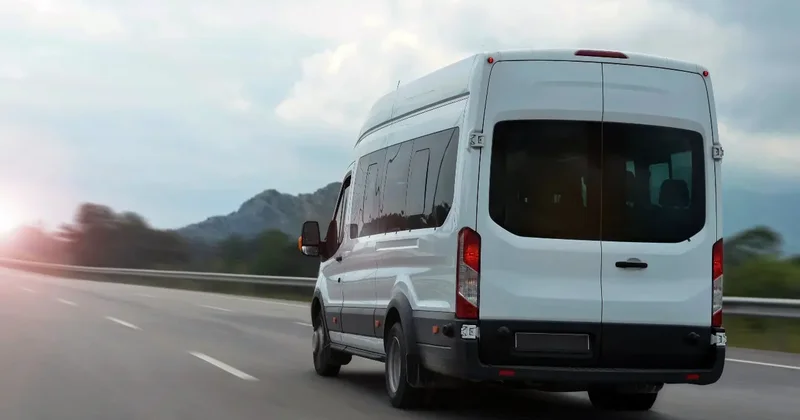 Деньги за проезд не получал: водитель в ЗКО смог доказать в суде, что не таксовал и не заслужил штрафа